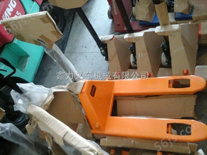 东莞手动搬运车，鸿福手托车，托盘搬运车3000kg地牛
